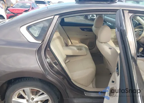 2014 Nissan Altima 2.5/2.5 S/2.5 Sl/2.5 Sv из США, поврежденный, VIN 1N4AL3AP9EC404211